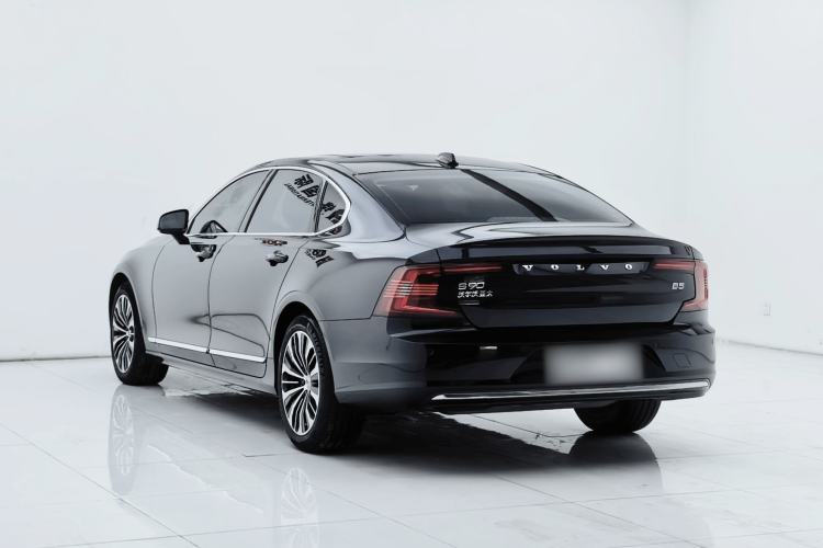 Used Volvo S90 2025 B5 Zhiyi Luxury Edition Exterior 5