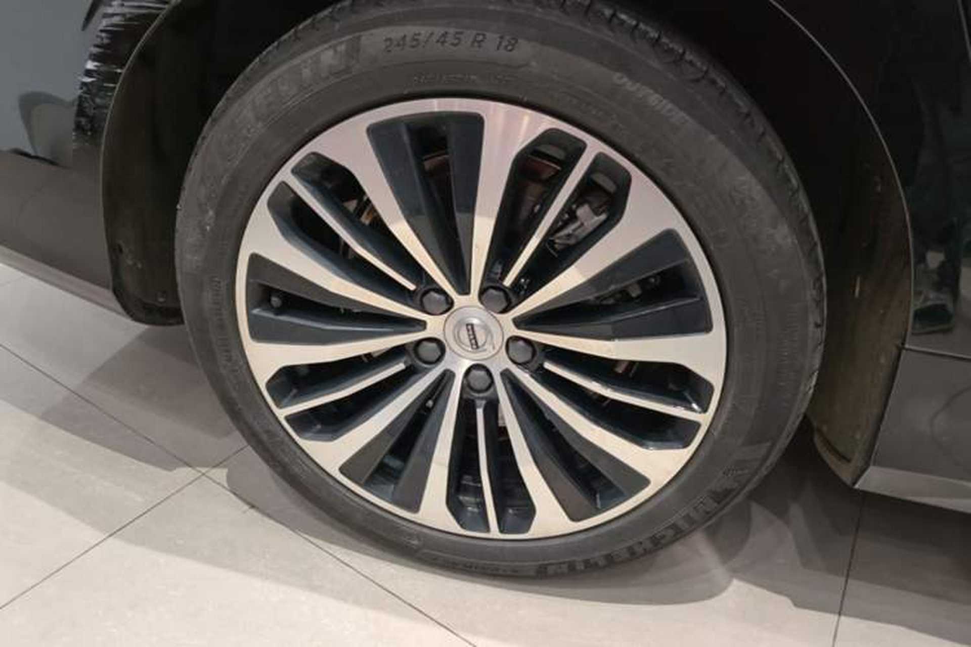 Used Volvo S90 2025 B5 Zhiyi Luxury Edition Exterior 5
