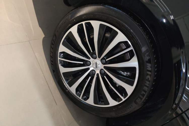 Used Volvo S90 2025 B5 Zhiyi Luxury Edition Exterior 5