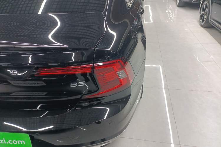 Used Volvo S90 2025 B5 Zhiya Luxury Edition Exterior 6