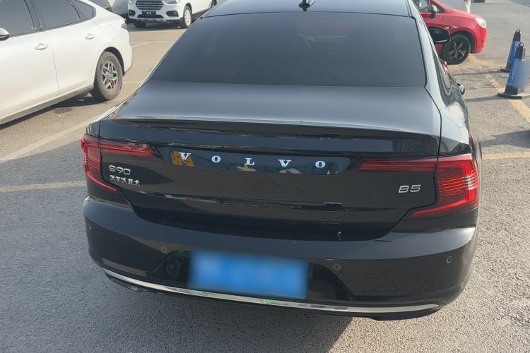 Used Volvo S90 2025 B5 Zhiyuan Luxury Edition Exterior 7