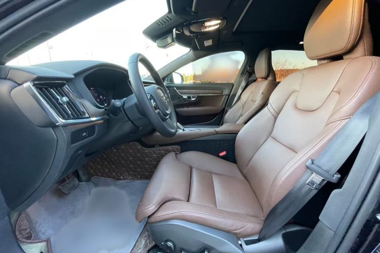 Used Volvo S90 2025 B5 Zhiyuan Luxury Edition Exterior 7