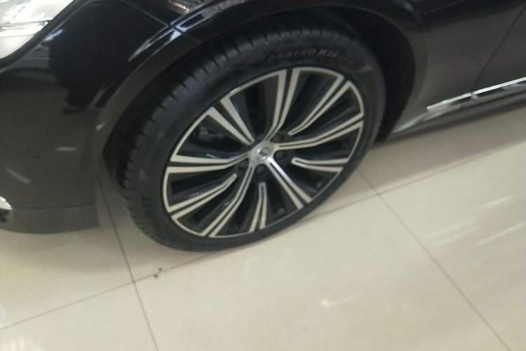 Used Volvo S90 2025 B5 Zhiya Luxury Edition Exterior 7