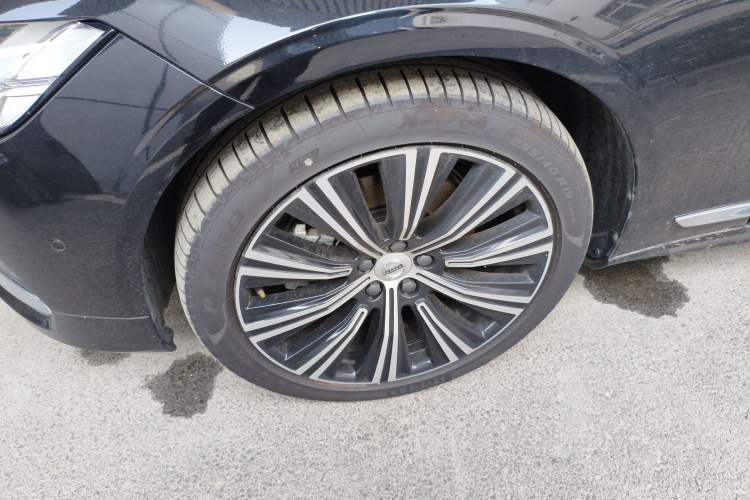 Used Volvo S90 2025 B5 Zhiya Luxury Edition Exterior 7