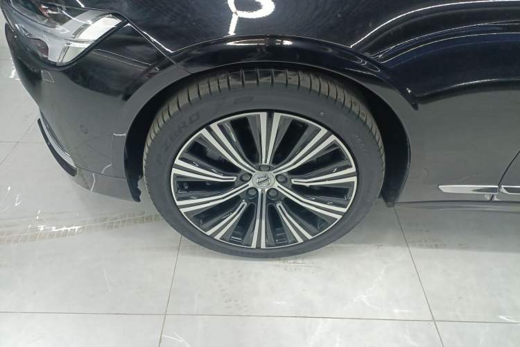 Used Volvo S90 2025 B5 Zhiya Luxury Edition Exterior 7