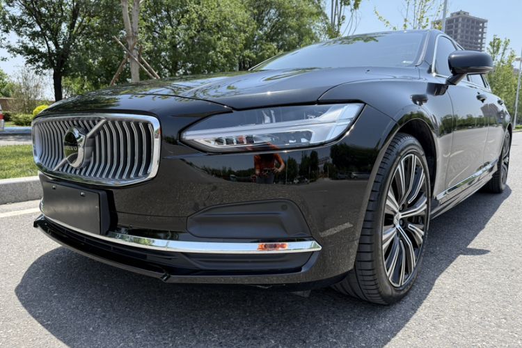 Used Volvo S90 2025 B5 Zhiyuan Luxury Edition Exterior 7