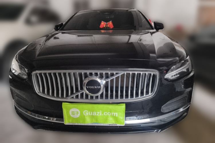 Used Volvo S90 2025 B5 Zhiyuan Luxury Edition Front