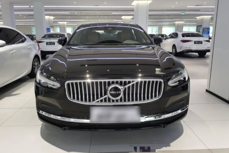 Used Volvo S90 2025 B5 Zhiyi Luxury Edition Front