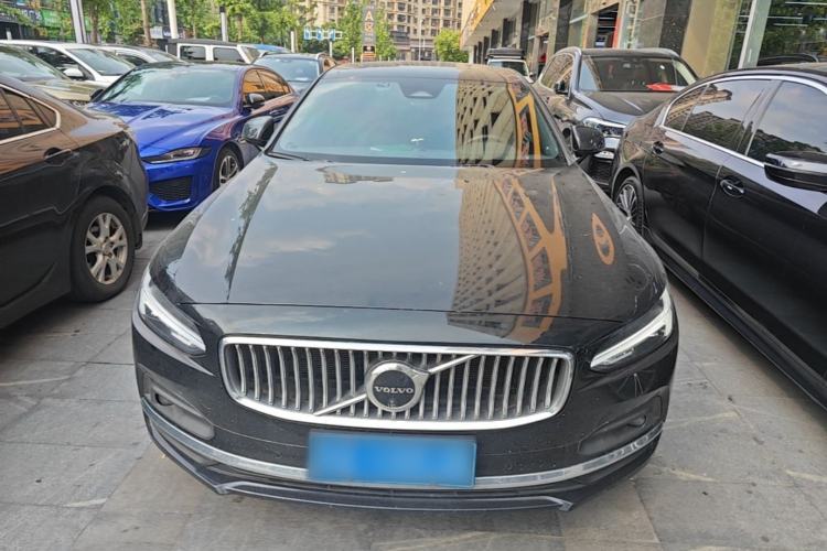 Used Volvo S90 2025 B5 Zhiya Luxury Edition Front