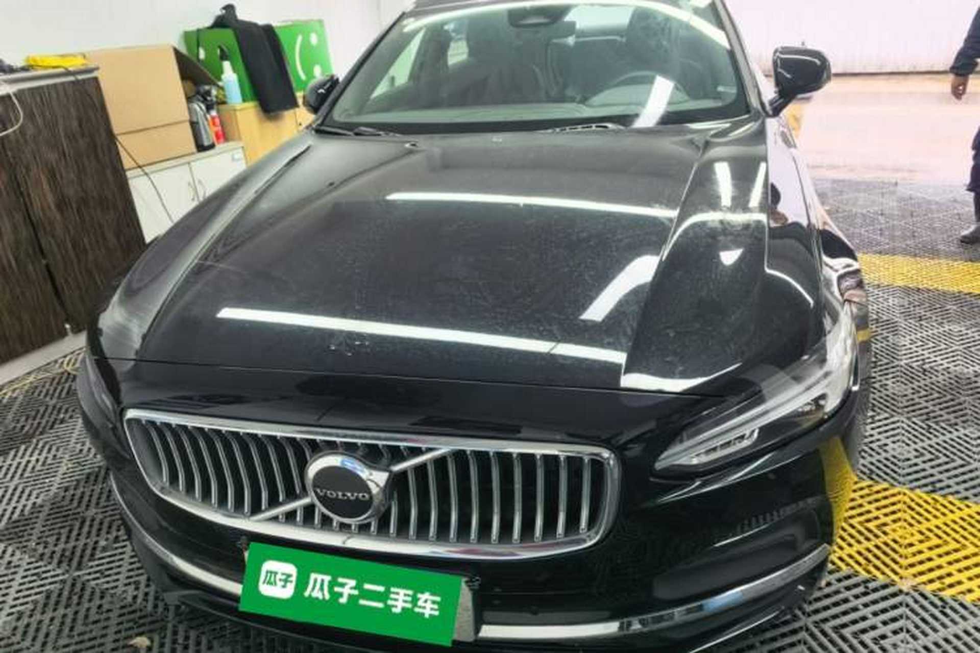 Used Volvo S90 2025 B5 Zhiyi Luxury Edition Front