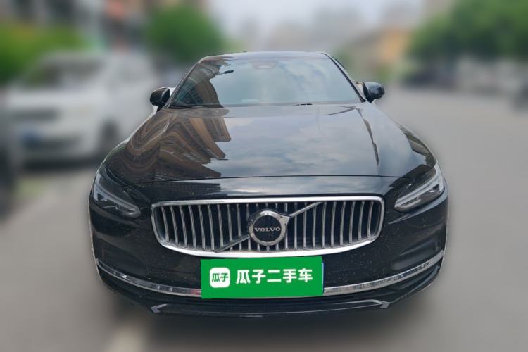 Used Volvo S90 2025 B5 Zhiyuan Luxury Edition Front