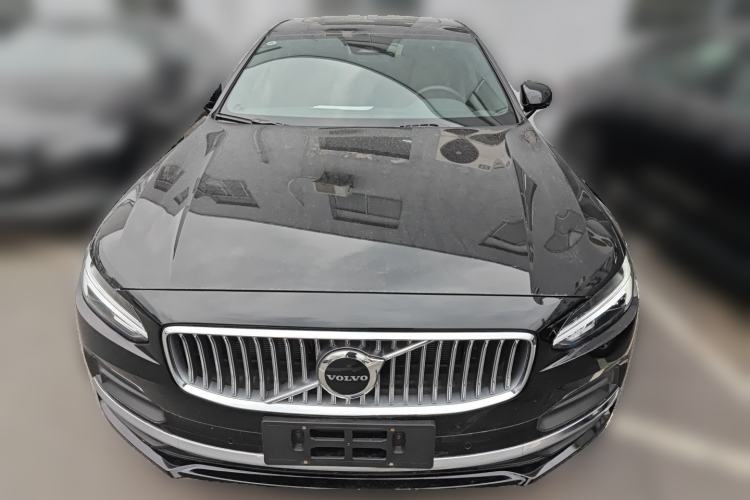 Used Volvo S90 2025 B5 Zhiyuan Luxury Edition Front