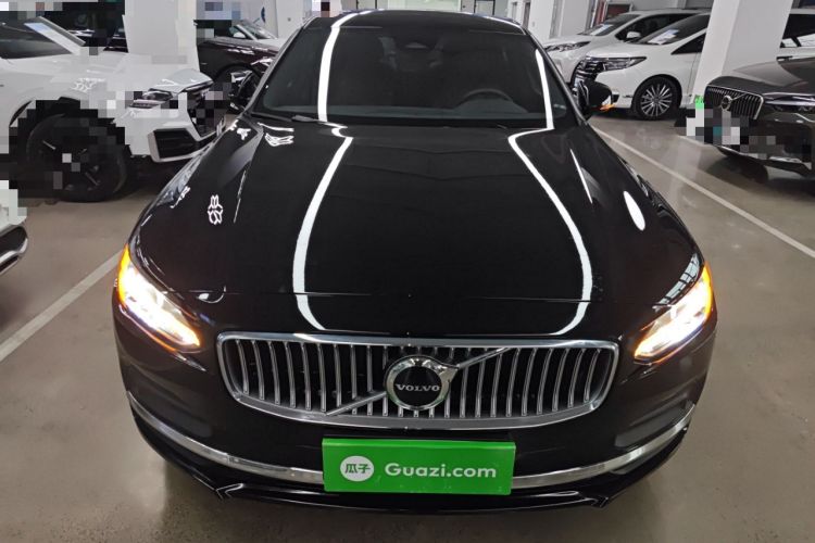 Used Volvo S90 2025 B5 Zhiyuan Luxury Edition Front
