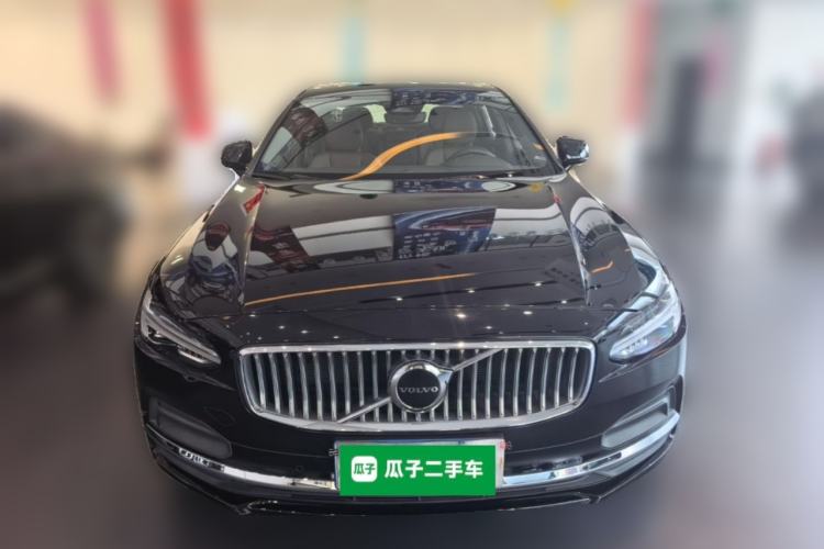 Used Volvo S90 2025 B5 Zhiyi Luxury Edition Front