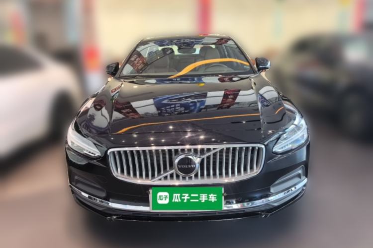 Used Volvo S90 2025 B5 Zhiyi Luxury Edition Front