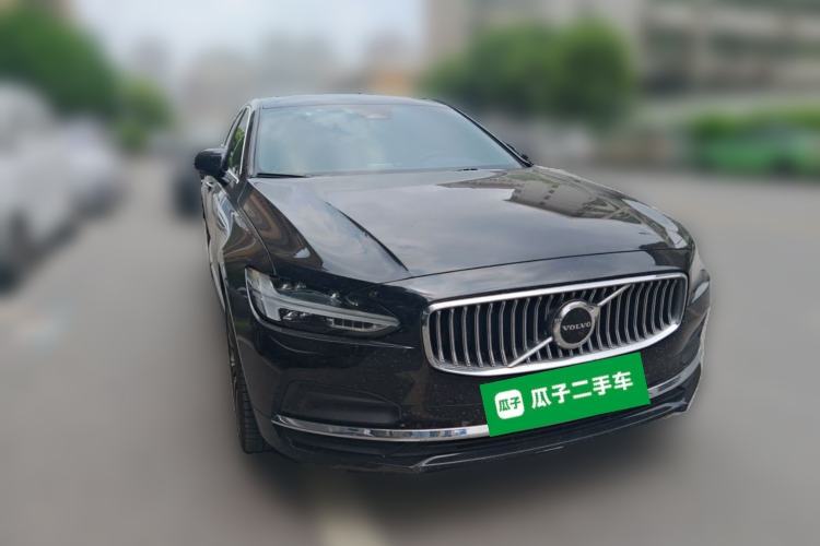 Used Volvo S90 2025 B5 Zhiyuan Luxury Edition Front Right 45 Deg