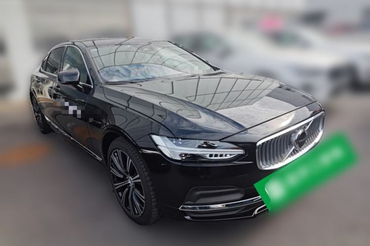 Used Volvo S90 2025 B5 Zhiyuan Luxury Edition Front Right 45 Deg