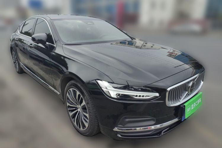 Used Volvo S90 2025 B5 Zhiyi Luxury Edition Front Right 45 Deg