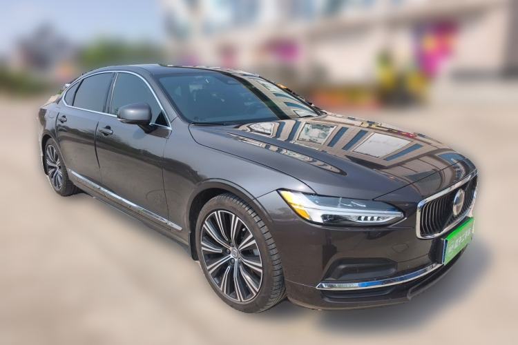 Used Volvo S90 2025 B5 Zhiyuan Luxury Edition Front Right 45 Deg