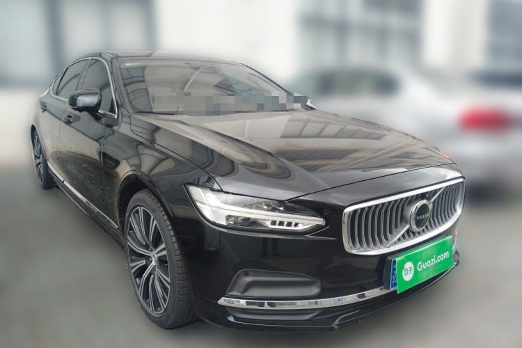 Used Volvo S90 2025 B5 Zhiyuan Luxury Edition Front Right 45 Deg