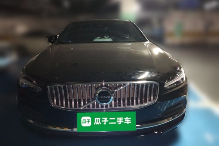 Used Volvo S90 2025 B5 Zhiyuan Luxury Edition Front