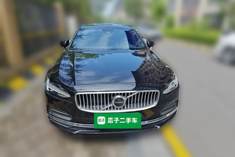 Used Volvo S90 2025 B5 Zhiyuan Luxury Edition Front
