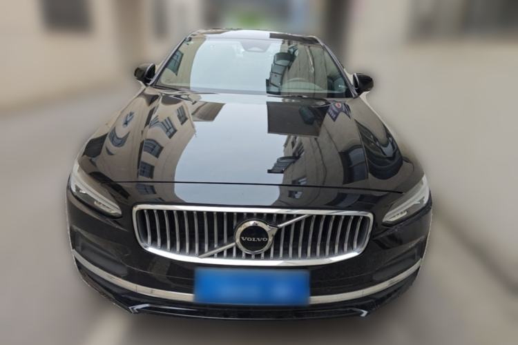 Used Volvo S90 2025 B5 Zhiyi Luxury Edition Front