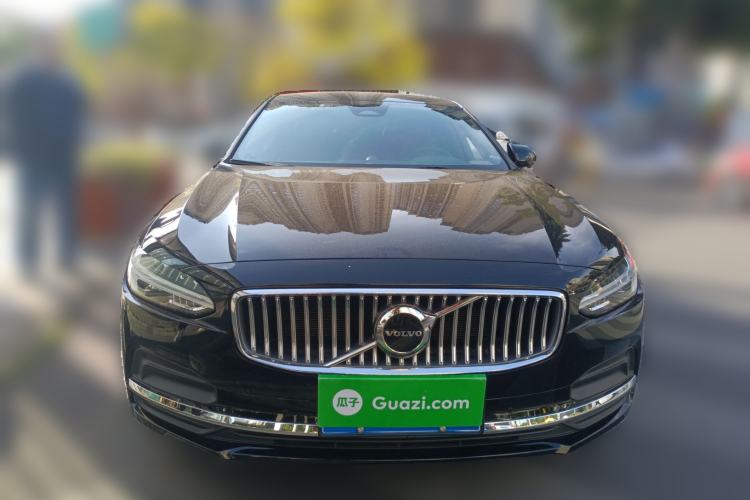 Used Volvo S90 2025 B5 Zhiyuan Luxury Edition Front