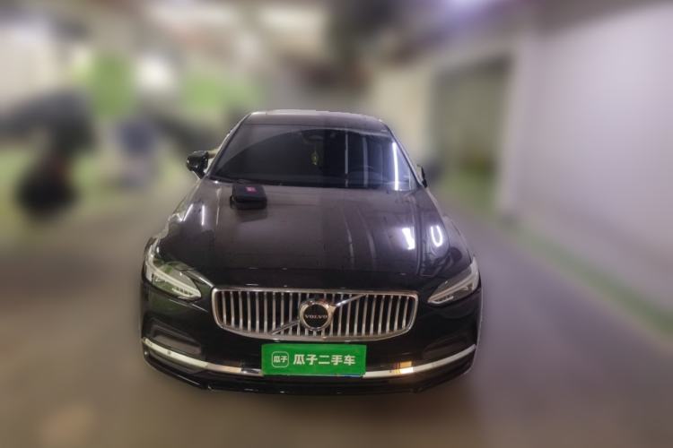Used Volvo S90 2025 B5 Zhiyuan Luxury Edition Front