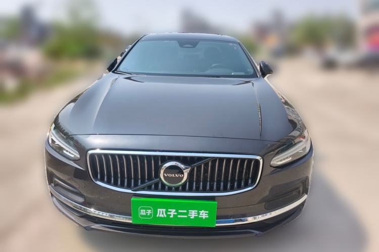 Used Volvo S90 2025 B5 Zhiyuan Luxury Edition Front