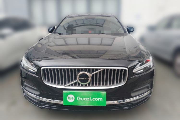 Used Volvo S90 2025 B5 Zhiyuan Luxury Edition Front