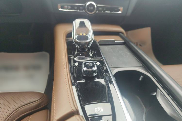 Used Volvo S90 2025 B5 Zhiya Luxury Edition Gear Lever