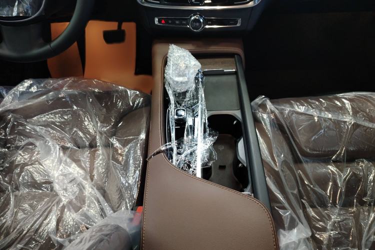 Used Volvo S90 2025 B5 Zhiyuan Luxury Edition Gear Lever