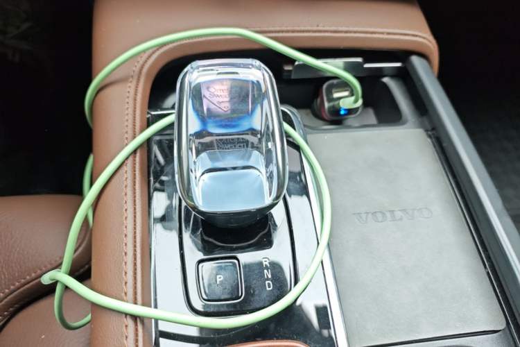Used Volvo S90 2025 B5 Zhiyuan Luxury Edition Gear Lever
