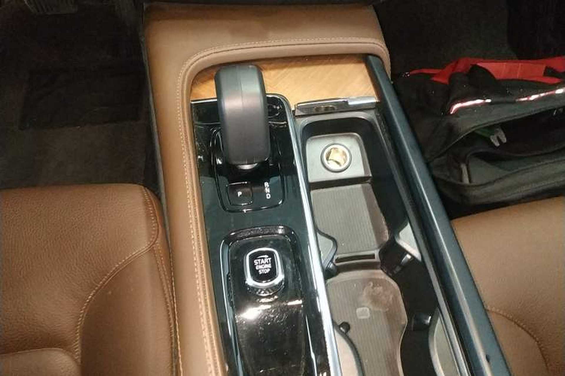 Used Volvo S90 2025 B5 Zhiyi Luxury Edition Gear Lever