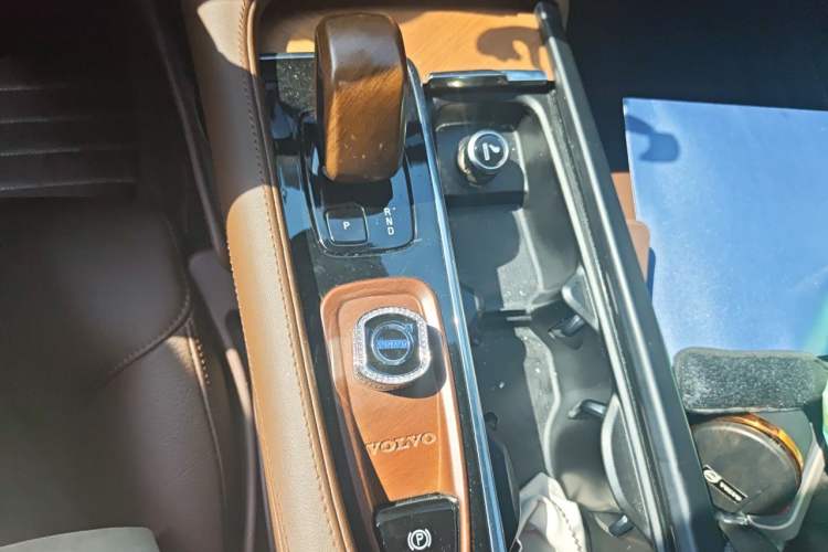 Used Volvo S90 2025 B5 Zhiyi Luxury Edition Gear Lever