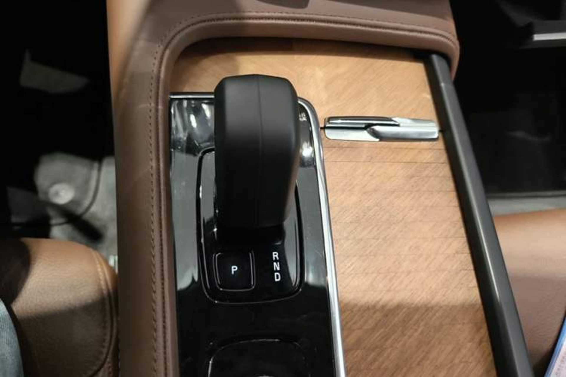 Used Volvo S90 2025 B5 Zhiyi Luxury Edition Gear Lever