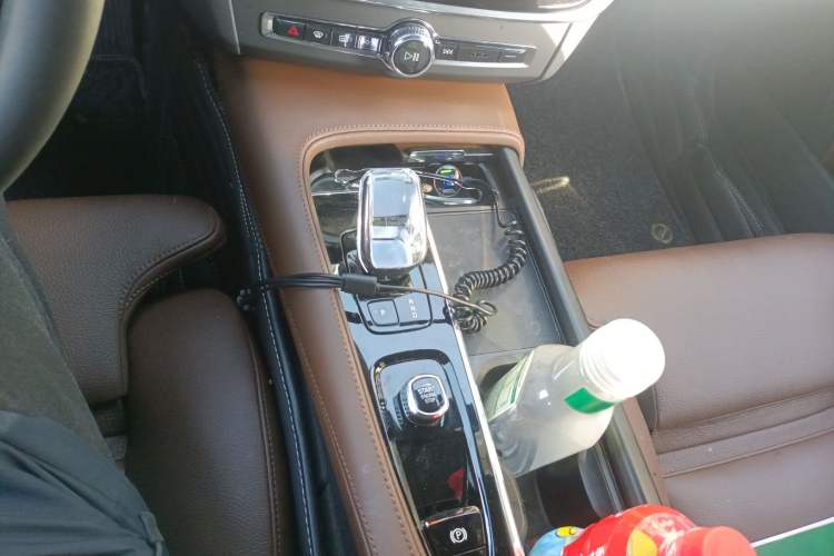 Used Volvo S90 2025 B5 Zhiyuan Luxury Edition Gear Lever