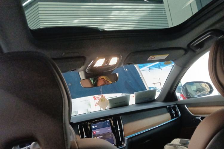 Used Volvo S90 2025 B5 Zhiyi Luxury Edition Headliner