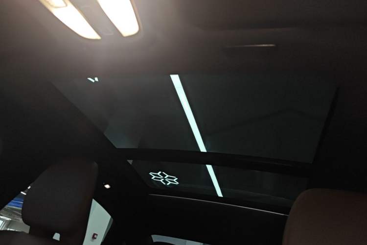 Used Volvo S90 2025 B5 Zhiyuan Luxury Edition Headliner