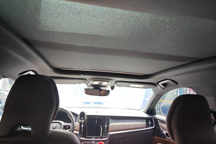 Used Volvo S90 2025 B5 Zhiyuan Luxury Edition Headliner