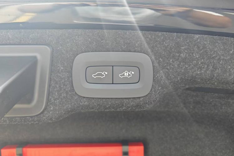 Used Volvo S90 2025 B5 Zhiyuan Luxury Edition Interior 1
