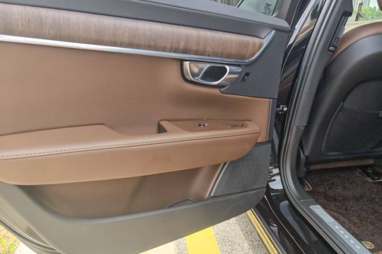 Used Volvo S90 2025 B5 Zhiyuan Luxury Edition Interior 12