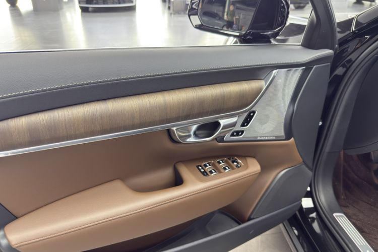 Used Volvo S90 2025 B5 Zhiya Luxury Edition Interior 14