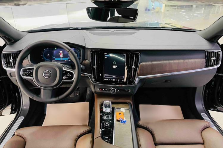 Used Volvo S90 2025 B5 Zhiyuan Luxury Edition Interior 2