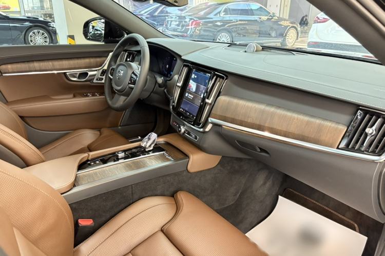 Used Volvo S90 2025 B5 Zhiya Luxury Edition Interior 2