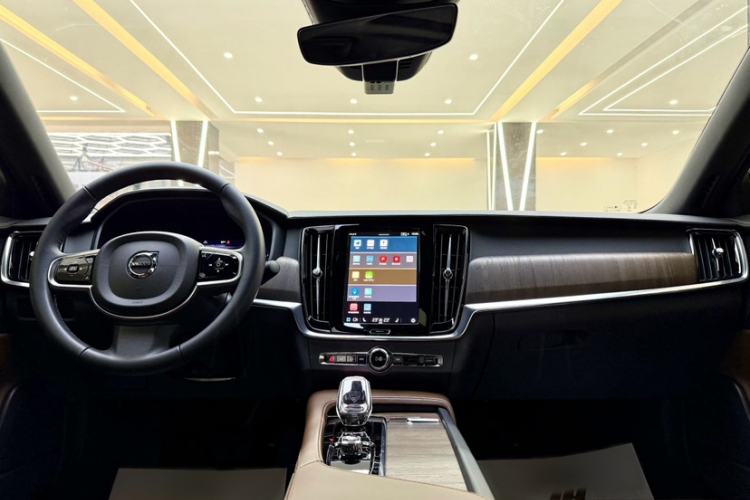 Used Volvo S90 2025 B5 Zhiyuan Luxury Edition Interior 2