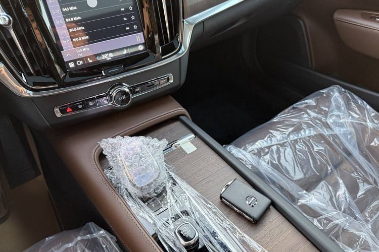 Used Volvo S90 2025 B5 Zhiyuan Luxury Edition Interior 3