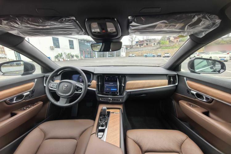 Used Volvo S90 2025 B5 Zhiyi Luxury Edition Interior 3