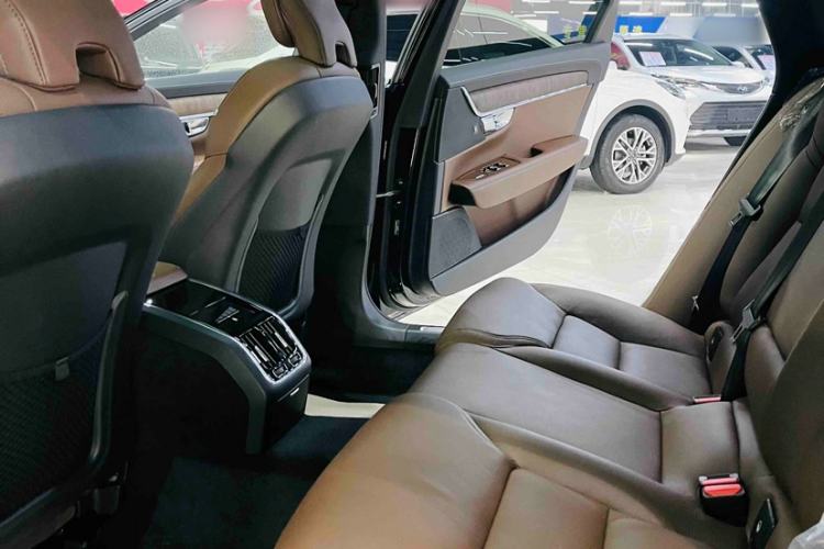 Used Volvo S90 2025 B5 Zhiyuan Luxury Edition Interior 4